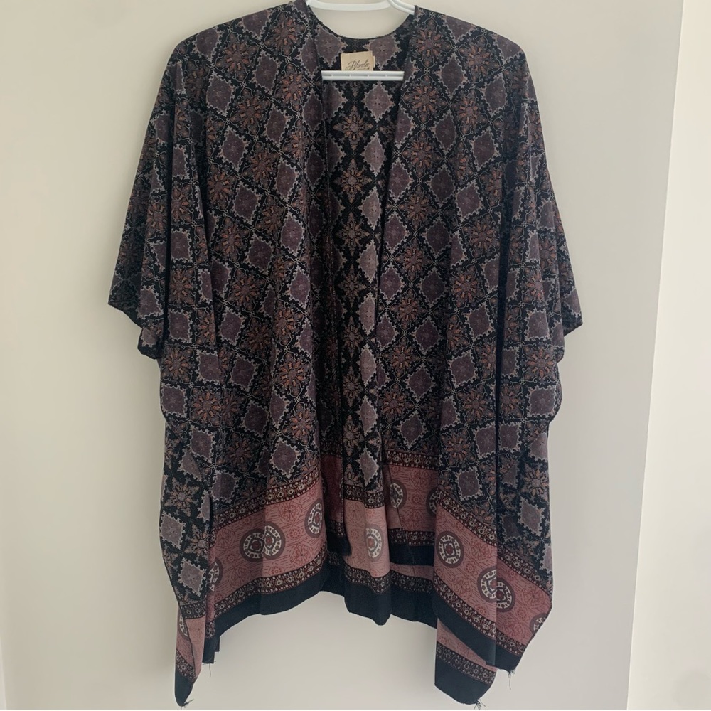 BLONDIE BOUTIQUE YYC cardigan, printed